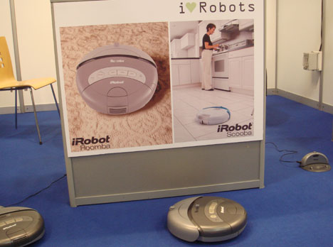 Global Electronic Solutions Roomba Scooba  DOMOGAR 2007 Feria de Domótica y Hogar Digital