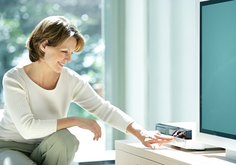 Mujer TV Hogar Digital Fujitsu Siemens Computers