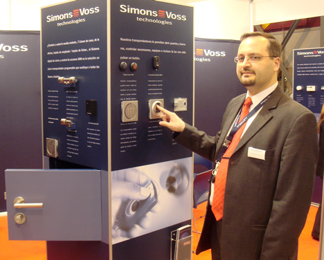 Stand Simons Voss SICUR 2008
