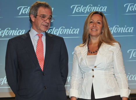 Trinidad Jiménez, Ministra de Sanidad y César Alierta, Presidente de Teléfónica, en la presentación de la línea de negocio eHealth