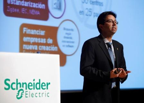 Enrique Pastor, Director Regional de la Zona Levante de Schneider Electric España