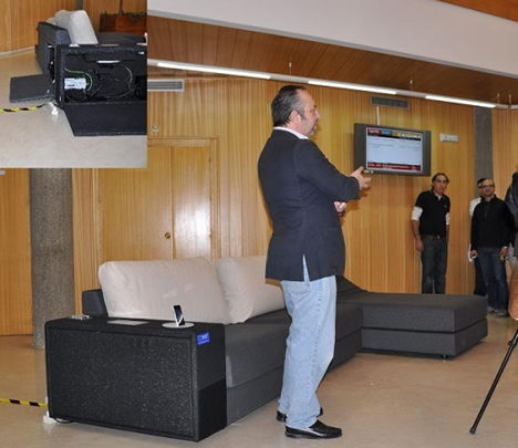Alfredo Villalba, Director General de INMOMATICA, presentando Muebles Conectados de AIDIMA