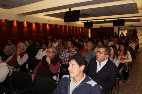Público asistente a la jornada sobre sistemas Lonworks organizada por ISDE y Vivion