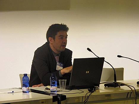 Javier Hernández durante su ponencia en el IV Congreso KNX de Matelec