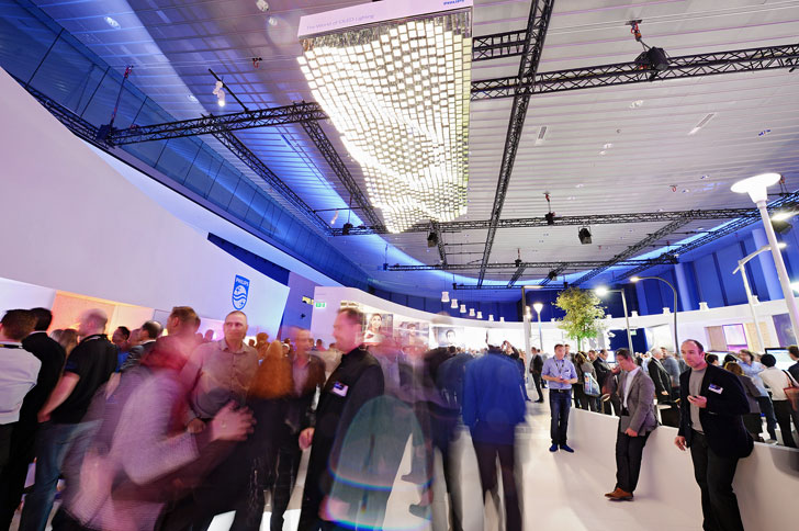 Philips stand