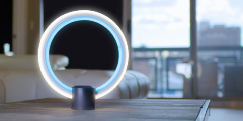 GE integra el servicio de control por voz Amazon Alexa en su lámpara de mesa LED
