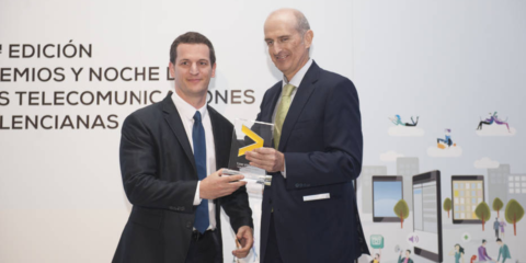 El sector de las telecomunicaciones valencianas galardona a Fermax con el premio Empresa Relevante