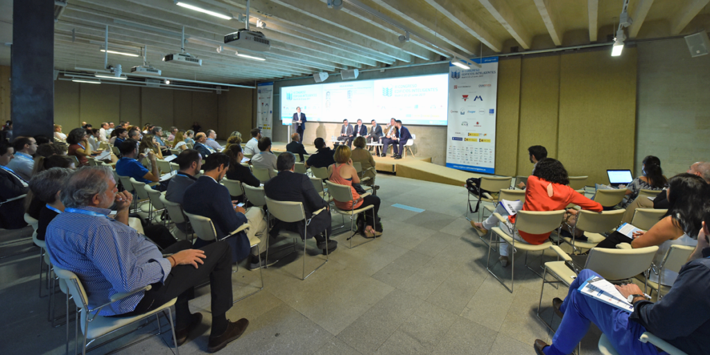 Vídeo del III Congreso Edificios Inteligentes celebrado los pasados 20 y 21 de junio en la sede del Colegio Oficial de Arquitectos de Madrid.