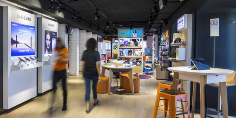 Orange abre en Madrid una tienda dentro de su plan de Smartstores