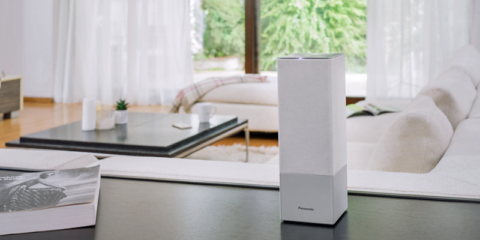 Panasonic lanza un altavoz inteligente con Asistente de Google integrado para controlar dispositivos con comandos de voz