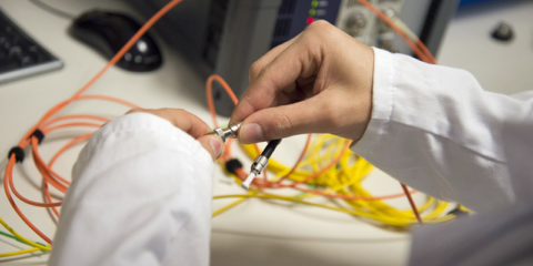 Digamel distribuirá las fusionadoras de fibra óptica de Fujikura