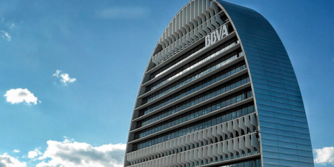 Samsung equipa con soluciones tecnológicas la oficina inteligente de BBVA