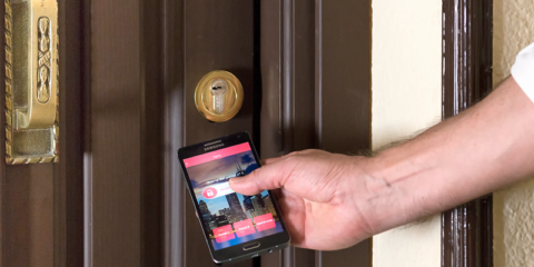 TESA desvela en FITUR su solución para la gestión remota de los accesos a apartamentos