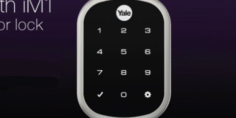 Las cerraduras inteligentes Assure Lock de Yale ya se pueden controlar con la voz a través de Alexa y Siri