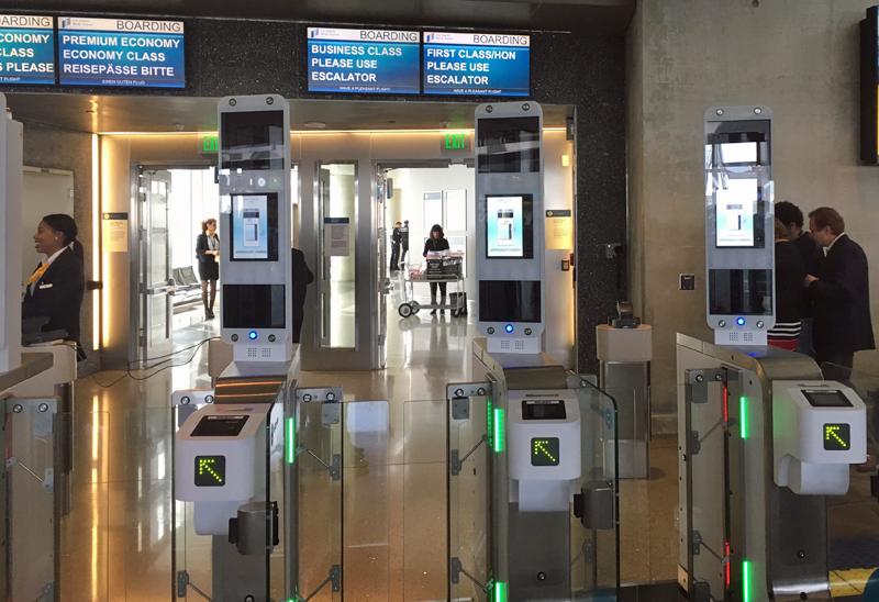 Sistema de reconocimiento facial en el Aeropuerto de Los Ángeles