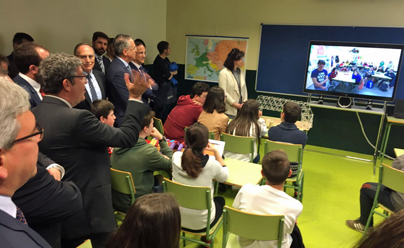 Presentación del programa Escuelas Conectadas en Asturias