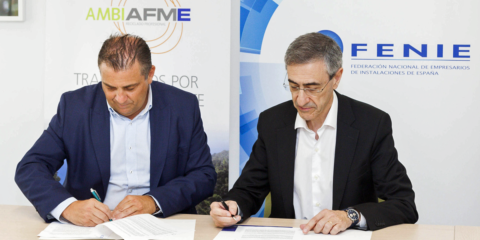 AMBILAMP/AMBIAFME y FENIE firman un acuerdo para fomentar el reciclaje de aparatos eléctricos entre instaladores