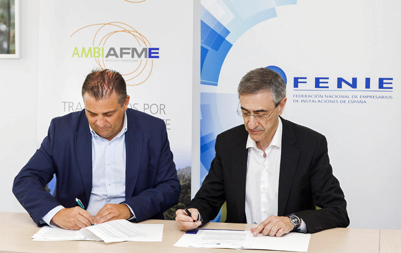 Acuerdo entre AMBILAMP/AMBIAFME y FENIE