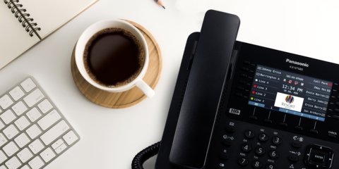 Los nuevos teléfonos por conexión IP de Panasonic permiten tener un mantenimiento remoto