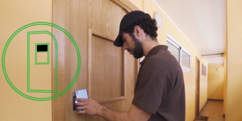 La puerta inteligente YoloDoor facilita las entregas de los pedidos online