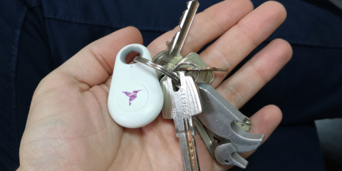 El llavero inteligente Beprevent Check monitoriza los accesos a los hogares mejorando la asistencia a las personas mayores