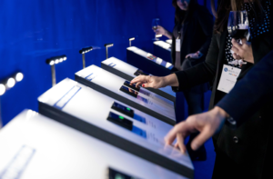 Los mecanismos Multilink de ROBOTBAS ayudan a reducir los costes de mantenimiento gracias a la simplificación de los dispositivos.