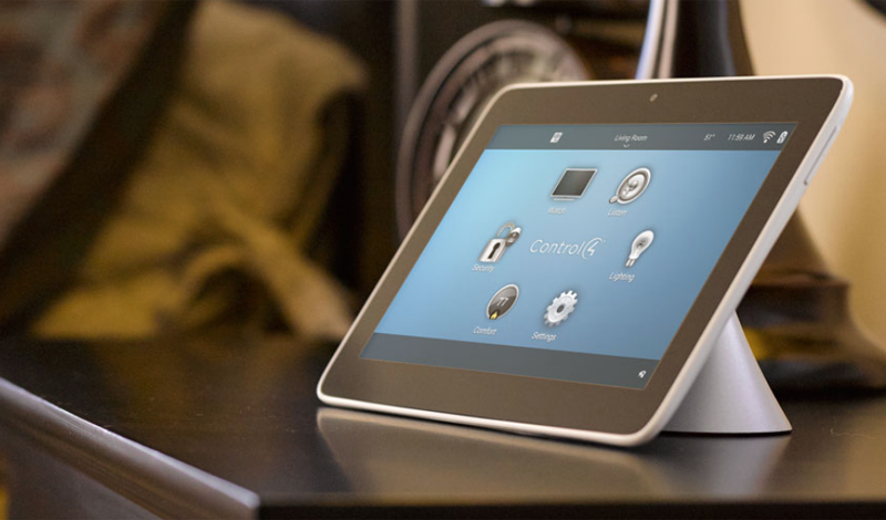 Una tablet con el Smart Home 3.