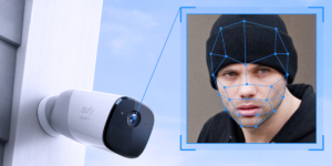 Cámara Eufy de Anker con la acción de reconocimiento facial.