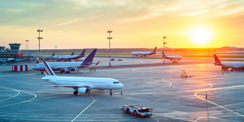 AENA adjudica un contrato para el mantenimiento y la evolución tecnológica en 46 aeropuertos españoles