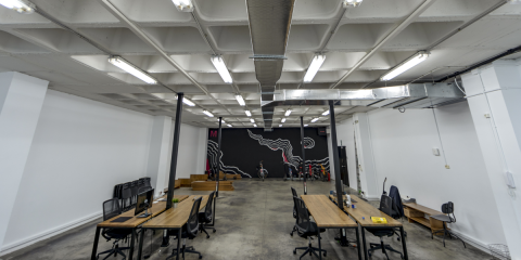 La iluminación inteligente del espacio Magma Work en Sevilla se gestiona con el software Interact Pro de Signify