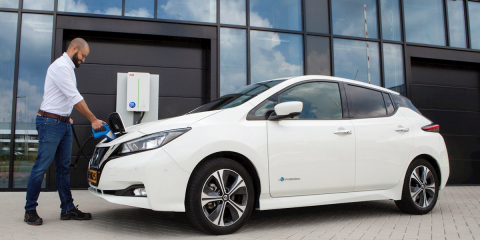 ABB instalará cargadores V2G en Francia para exportar el excedente de energía a la red