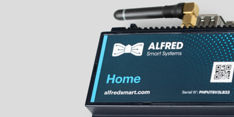 Solución para controlar los sistemas domóticos obsoletos de las viviendas inteligentes