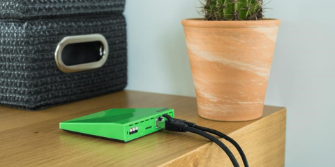 Servidor inalámbrico para automatizar los edificios en las reformas o rehabilitaciones