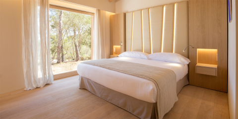 El Hotel Pleta de Mar en Mallorca implementa los sistemas de automatización de ROBOTBAS