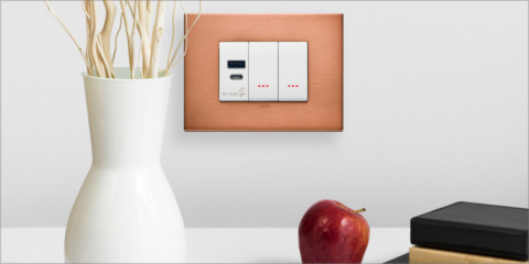 La toma USB de Vimar permite la combinación de las conexiones tipo A y C gracias a su diseño modular