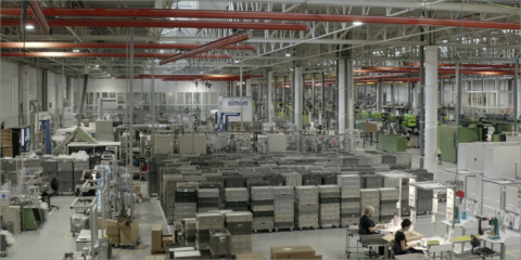 Simon invierte 15 millones para integrar tecnología avanzada en su fábrica de Olot