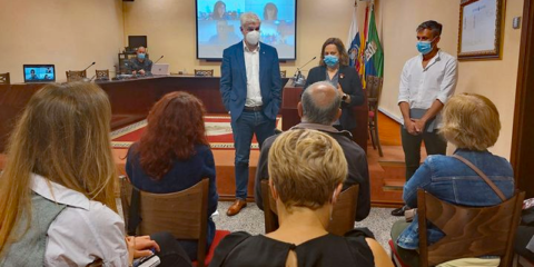 Comienza un proyecto para monitorizar la actividad de personas mayores en sus hogares en El Hierro