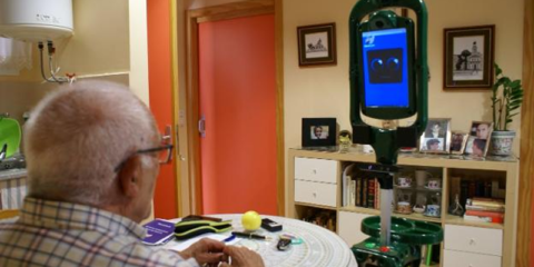 Creación de un modelo de atención domiciliaria a través del proyecto Essence