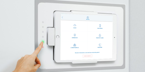 touchDock, la nueva estación de acoplamiento con botonera de Eltako para la gestión de las viviendas