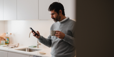 Alfred Smart avala las ventajas de los sistemas de automatización en las viviendas inteligentes