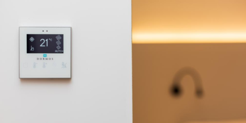 Las habitaciones del Hotel Dormos en Cádiz se domotizan con la tecnología de Zennio