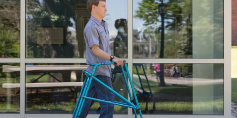 El telefonillo inteligente de Qvadis ofrece domótica y accesibilidad para las personas con discapacidad