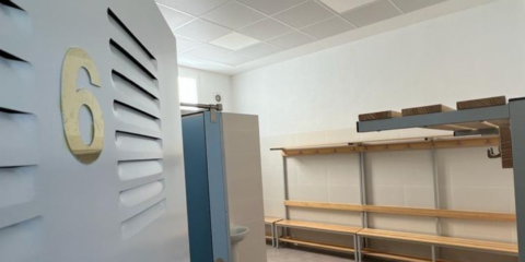 El polideportivo municipal de Alfara del Patriarca instala sistemas domóticos para ahorrar energía