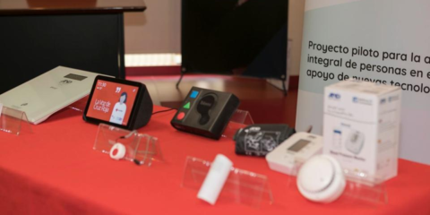 El Plan Etxean Bai de Álava monitorizará a las personas con dependencia en sus hogares