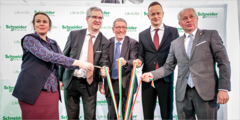 Schneider Electric pone la primera piedra de su nueva fábrica inteligente en Hungría