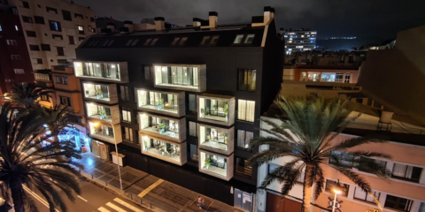 El edificio de apartamentos Toc Toc Suites integra el sistema de control de accesos AC-MAX de Fermax