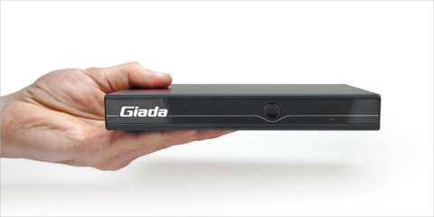 Nuevo reproductor digital capaz de reproducir hasta cuatro pantallas en 4K de forma simultánea