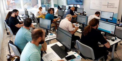 Abierta la inscripción de cursos gratuitos de IoT, IA y realidad virtual que se impartirán en Andalucía