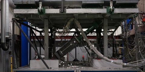 La UPM presenta un disipador que absorbe la energía de un terremoto para evitar daños en los edificios