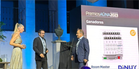 El actuador Room Master KNX-IR KNT 044 de Dinuy es galardonado en los premios Aúna 2023